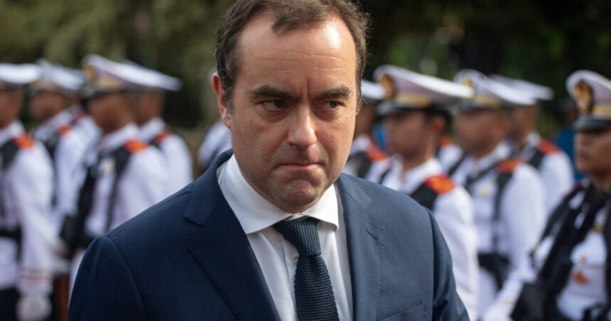 Lecornu, „frunza de primăvară” a politicienilor. Care sunt alți conducători care au avut un mandat de scurtă durată? (POLITICO) 1 analiza lecornu spanacul politicienilor ce alti lideri politici au stat extrem de putin la putere politico 68e3d1389f8ce