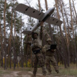 „Zidul de drone” al lui Von der Leyen: O analiză despre cum realitatea Uniunii Europene ar putea provoca fisuri în apărarea sa 2 analiza zidului de drone al lui von der leyen se ar putea fi spart chiar de realitatea ue politico 68df9677bfc18