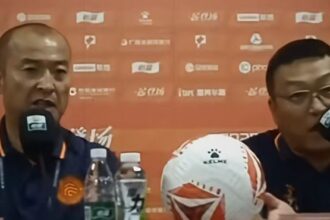 antrenorul lui asamoah a explodat dupa accidentarea teribila a fostului jucator de la fcu craiova asa iti inveti jucatorii 68e400fb80fa2