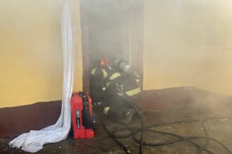 apel la 112 pentru o casa din cobadin inundata cu fum a fost trimis echipajul smurd 68fb95d55ee45