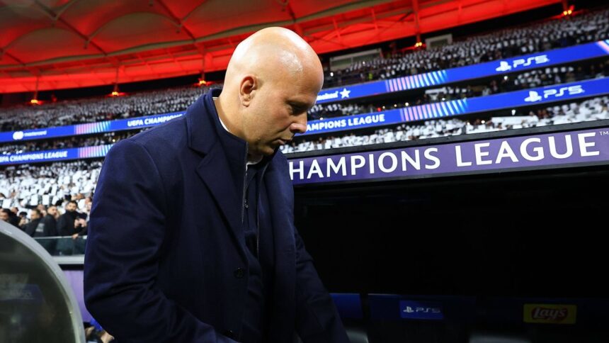 arne slot pe faras la liverpool ce scriu englezii atmosfera apasatoare pe anfield 690501164c0c0