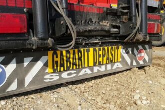 atentie soferi doua transporturi agabaritice pleaca in aceasta seara din portul agigea vezi aici traseul 68e26d54983b0