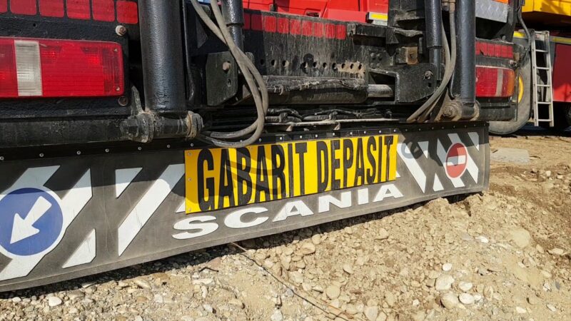 Șoferi, pregătiți-vă! Două vehicule de mari dimensiuni pornesc în seara aceasta din Portul Agigea. Aflați traseul! 1 atentie soferi doua transporturi agabaritice pleaca in aceasta seara din portul agigea vezi aici traseul 68e26d54983b0