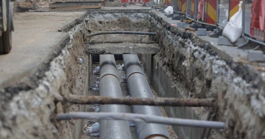 Criză de proporții la Termoenergetica: 400 de imobile și Spitalul Fundeni fără apă caldă până sâmbătă în Sectorul 2 al Capitalei 1 avarie majora la termoenergetica in sectorul 2 al capitalei 400 de blocuri si spitalul fundeni au ramas fara apa calda pana sambata 68de87c441a9e