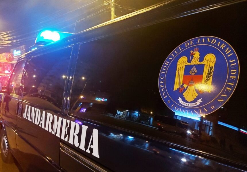 Capturat în Gara Constanța: Un bărbat cu un arsenal impresionant a fost reținut de jandarmi! 1 barbat depistat in gara constanta cu un arsenal asupra lui a fost saltat imediat de jandarmi 68f9ccd5d3f3a