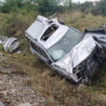 Accident feroviar: un bărbat rănit când vehiculul său a fost izbit de tren la o trecere la nivel cu șina. 3 barbat ranit dupa ce masina in care se afla a fost lovita de tren la o trecere la nivel cu calea ferata 68e2987a25160