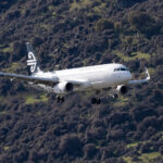 Boeing 737 a cedat titlul de cel mai popular avion de linie din istorie. Cine este noul său competitor de top? 2 boeing 737 a fost detronat din postura de cel mai bine vandut avion de linie din istorie rivalul care i a luat locul 68e5ff7c3d2b5