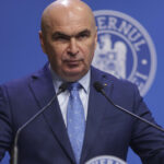 Bolojan răspunde declarațiilor liderului ANAF: „Nu ne confruntăm cu gemul din cămară, ci cu problema evaziunii fiscale” 3 bolojan despre afirmatiile sefului anaf noi nu cu gemul din bucatarie trebuie sa ne luptam ci cu evaziunea fiscala 68f243b848ba9