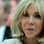 Brigitte Macron, victima unui atac cibernetic: zece indivizi, judecați în capitala Franței. 3 brigitte macron tinta unui val de hartuire online zece persoane ajung in fata instantei la paris 68ff5a13dbfe2