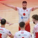 Dinamo, marea campioană, își dezvăluie astăzi echipa într-un spectacol grandios cu acces gratuit! 3 campioana dinamo isi prezinta astazi lotul intr un meci de gala la care intrarea este libera 68edfce6ed253