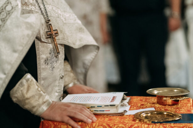 cand sunt mosii de toamna 2025 ce alimente nu trebuie sa lipseasca din pomana oferita de sambata mortilor conform preotului 68e492c916b1e