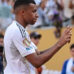 ”Ce îi desparte pe Real Madrid și PSG? Răspunsul lui Kylian Mbappe va stârni nemulțumirea foștilor săi colegi” 2 care e diferenta intre real madrid si psg raspunsul lui kylian mbappe nu ii va placea fostei sale echipe 68ed5ea801da3