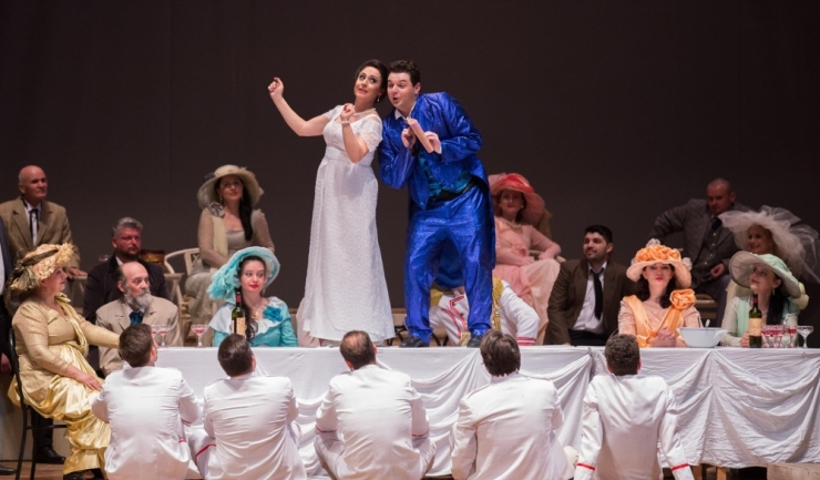 care este programul lunii noiembrie la teatrul national de opera si balet oleg danovski 68ff3c36608e3