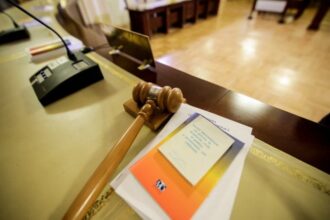 ccr dinamiteaza reforma guvernului bolojan legea pensiilor speciale neconstitutionala 68f62f4270be6