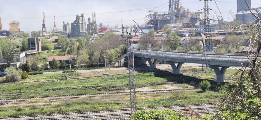Acțiunile Comisiei Parlamentare pentru Transporturi și Infrastructură în Portul Constanța: O privire detaliată asupra evoluției proiectelor maritime 1 ce a facut comisia parlamentara pentru transporturi si infrastructura in portul constanta 68e9167316b60