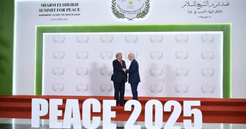 Întâlnirea lui Gianni Infantino de la Sharm el-Sheikh: Misiunea FIFA pentru o pace durabilă în Gaza 1 ce cauta seful fifa gianni infantino la summitul de la sharm el sheikh pentru pacea in gaza 68eddb5f6e2bf