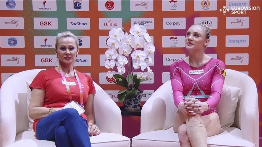 DISPĂRUTĂ ÎN COMPETIȚIE! Sabrina Voinea, fără podium la Campionatele Mondiale de gimnastică din Indonezia 1 ce ghinion sabrina voinea fara medalie la campionatele mondiale de gimnastica din indonezia 68fcd89536be8