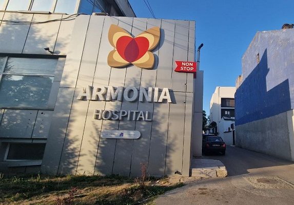 Declarațiile oficialilor de la Spitalul Armonia în urma deciziei ministrului Sănătății de a suspenda autorizația pentru blocul operator și secția de terapie intensivă 1 ce spun reprezentantii spitalului armonia dupa ce ministrul sanatatii a anuntat retragerea autorizatiei blocului operator si sectiei ati 68f8d330de7d7