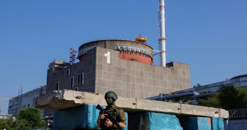 Centrala nucleară Zaporojie își reia legătura cu rețeaua electrică ucraineană, după o lună de dependență de generatoare autonome. 1 centrala nucleara zaporojie a fost reconectata la reteaua electrica a ucrainei dupa o luna de functionare pe generatoare 68fa5de6d7fb5