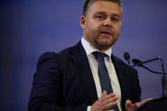 coalitia renunta la referendumul pe pensiile speciale ciucu corecta ar fi punerea in practica a celui propus de nicusor dan 68f7b7883c316