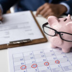 Salariul la stat: Ce trebuie să faci pentru a-l obține? Membrele CA dezvăluie cum au fost implicate în întâlniri mai frecvente! 3 conditia minima pentru a lua salariu la o companie de stat o sedinta la 3 luni membru in ca am participat si la 2 sedinte pe luna 6904bc3c4673d