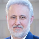 Marius Lazurcă, consilier prezidențial, își extinde rolul și preia responsabilități în domeniul securității naționale. 3 consilierul prezidential pentru politica externa marius lazurca a devenit consilier si pentru securitate nationala 69049210b89ac