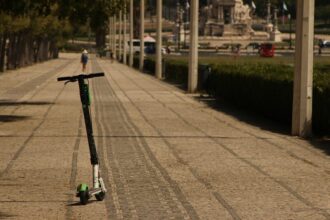 copil de 6 ani din constanta accidentat de o trotineta electrica dupa ce a intrat pe pista de biciclete fara sa se asigure 68de477d7c490