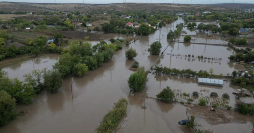 Constanța se confruntă cu niveluri alarmante de precipitații: Băltăgești înregistrează peste 140 l/mp. Care este tabloul în alte regiuni ale țării? 1 cote de pericol depasite in judetul constanta peste 140 l mp la baltagesti cum arata situatia in alte zone ale tarii 68e646ee93667