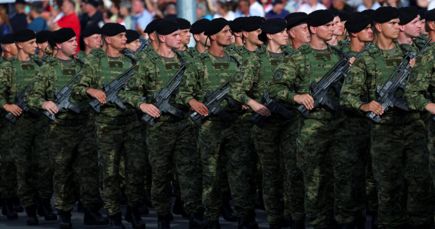 Croația revine la stagiul militar obligatoriu începând cu 2026: Zeci de mii de tineri vor participa anual la antrenamente. 1 croatia reintroduce serviciul militar obligatoriu din 2026 mii de tineri vor fi chemati anual la instructie 68fbaf6036404