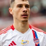 "Interpretarea lui Bogdan Racovițan asupra Universității Craiova: 'Dacă a reușit să ajungă aici, este evident'" 3 cum a descris o bogdan racovitan pe universitatea craiova daca a ajuns pana aici e clar 68dd7e97299c0