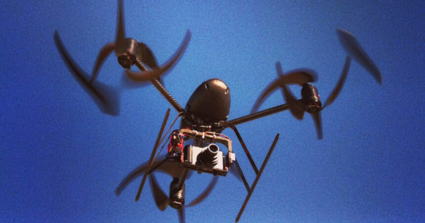 Dronele cu inteligență artificială: „Noul gardian al ordinii în SUA, sporind șansele de a depista infractorii” 1 cum au devenit dronele cu inteligenta artificiala noii politisti ai sua ofera sanse mai mari de a identifica suspectii 68eaa0f8972d4