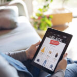 Ghidul Esențial pentru Protecția împotriva Fraudelor Online în timpul Black Friday: Recomandările Asociației Române a Băncilor, Poliției Române și DNSC 2 cum sa evitati fraudele online de black friday ce sfaturi dau asociatia romana a bancilor politia romana si dnsc 6903673a1021b