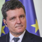 Misterul absenței lui Nicușor Dan de la Congresul UDMR: Ce s-a întâmplat? 3 de ce nu s a dus nicusor dan la congresul udmr 68ed55c7df7fd