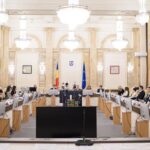 Discuție în Parlament despre comerțul electronic: Negoi subliniază necesitatea unui compromis între stabilitatea veniturilor statului și cerințele sectorului de afaceri. 2 dezbatere in parlament pe marginea comertului online negoi trebuie sa gasim un echilibru intre nevoia statului de venituri stabile si asteptarile mediului de afaceri 68f0f83329a00