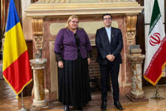 diana sosoaca vizita la ambasada iranului de la bucuresti 68ee67d4525f0