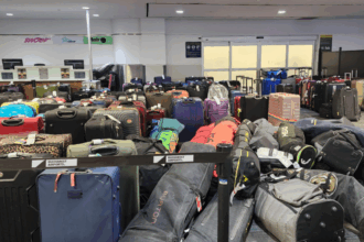 diicot da lovitura pe aeroportul otopeni cetatean albanez dus la arestare incredibil ce era ascuns intr un troller 68f363015c746
