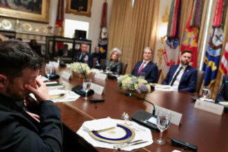 donald trump a vorbit in continuu in intalnirea cu zelenski si s a plans ca nu a primit premiul nobel pentru pace 68f72ae386263