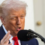 Donald Trump declară intensificarea tarifelor vamale cu 10% pentru Canada! 3 donald trump anunta ca va majora cu 10 tarifele vamale pentru canada 68fdad2e1f406