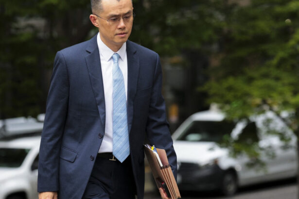 donald trump l a gratiat pe changpeng zhao fondatorul platformei de criptomonede binance 68fa8f1873792