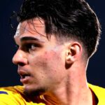 Ianis Hagi, între dorințele lui Becali și Iordănescu: un mesaj clar din partea starului! 2 dorit de becali la fcsb si de iordanescu la legia ianis hagi le a transmis un mesaj direct 68e25ef383b7c
