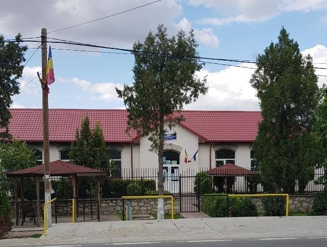 Cazul clasei închisă de la Liceul Tehnologic din Nicolae Bălcescu a fost înaintat Curții Supreme din Dobrogea 1 dosarul clasei desfiintate de la liceul tehnologic din comuna nicolae balcescu a ajuns la instanta suprema din dobrogea 68de12e26ab97