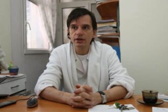 dr vlad tica va fi schimbat din functia de sef al clinicii de obstetrica ginecologie 68f9c5afc5354