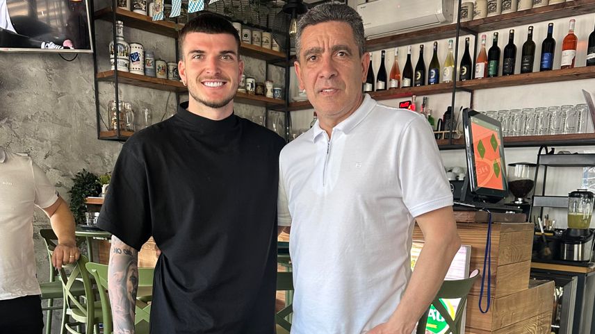 „Cu trei jucători la națională, promite: „Vor mai sosi cu siguranță!”” 1 exclusiv are trei fotbalisti pe persoana fizica la nationala si anunta vor mai veni cu siguranta 68f3661ef3d10