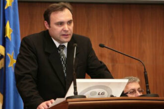 exclusiv dumitru chisalita a plecat din ca al romgaz avem resurse dar nu stim sa le folosim 69020b853f40e