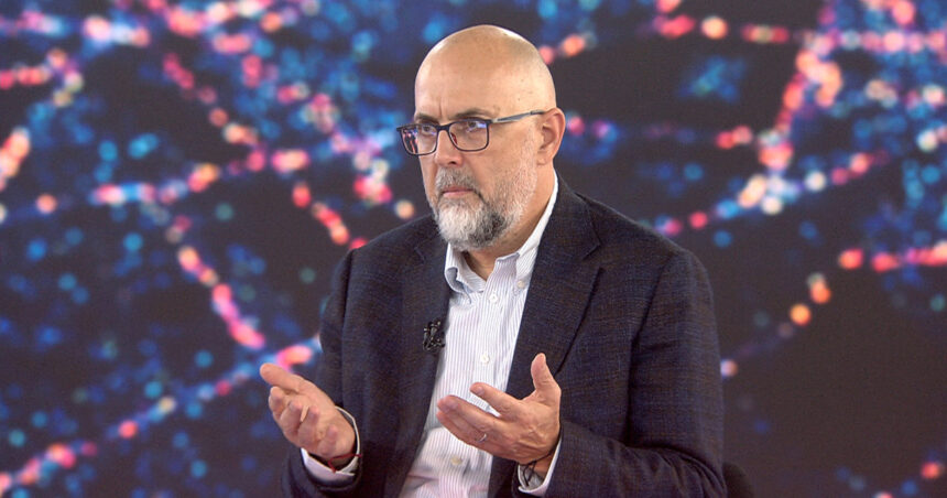 Kelemen Hunor dezvăluie: „Discutăm despre reducerea posturilor din primării din luna august, de trei luni tot în cerc ne învârtim” 1 exclusiv kelemen hunor despre taierea posturilor din primarii ne invartim in jurul acestui subiect din august de trei luni 68ffd52986efe