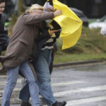Ministrul Mediului avertizează: Ploile torențiale aduc fenomene extreme și comunități afectate 3 exclusiv ministrul mediului despre alertele cod rosu de ploi torentiale avem fenomene extreme exista comunitati care au fost afectate 68e61c93c6386