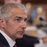 Radu Marinescu comentează decizia Curții Constituționale cu privire la pensiile magistraților: Guvernul își păstrează legitimitatea, indiferent de CCR. 3 exclusiv radu marinescu despre decizia curtii constitutionale privind pensiile magistratilor legitimitatea guvernului nu depinde de ccr 68f62a43083a7