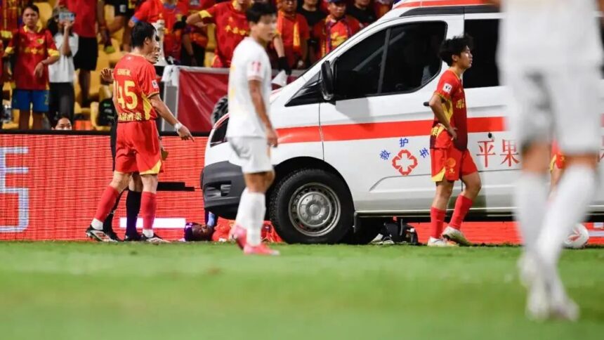 Samuel Asamoah a oferit detalii despre sănătatea sa, după accidentul care l-ar putea imobiliza. 1 exclusiv samuel asamoah a dat vesti despre starea sa de sanatate dupa accidentarea care l ar putea lasa paralizat 68e516adeb531