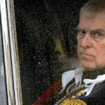 „Refugiu opulent pentru prințul în declin: Regele Charles îi asigură fratelui său Andrew sume substanțiale și o pensie anuală considerabilă” 2 exil de lux pentru printul cazut in dizgratie regele charles ii ofera fratelui sau andrew sume cu sase cifre si o renta anuala 69051e9f24993