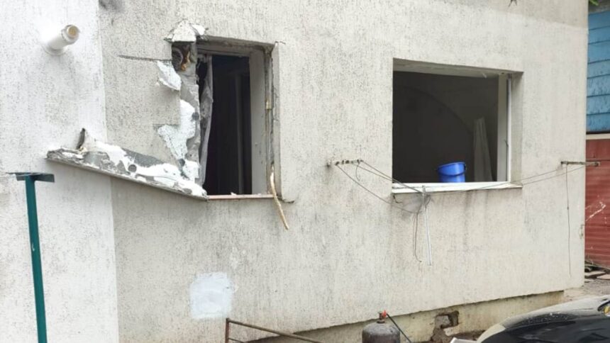 Deflagrație într-un imobil din Murfatlar: un bărbat a suferit răni 1 explozie la un bloc de garsoniere din murfatlar un barbat a fost ranit 68e0f0ecd8bbc